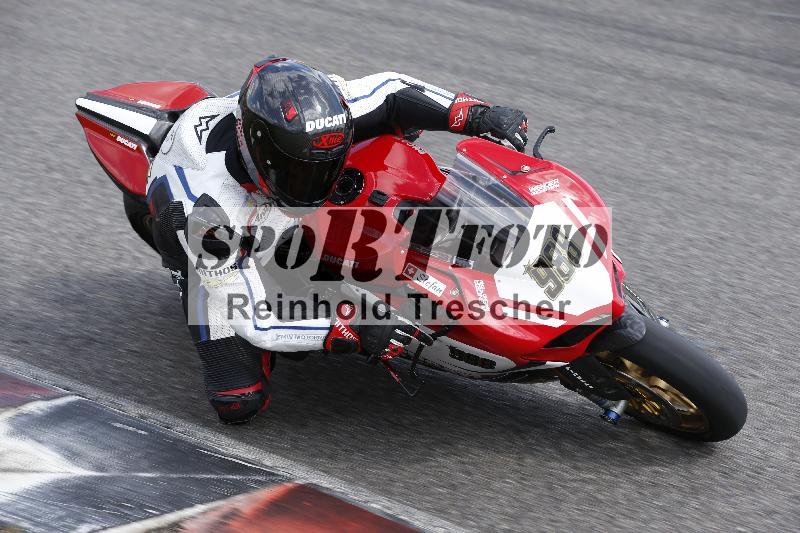 /Archiv-2025/05 14.04.2025 Plüss Moto Sport ADR/Freies Fahren/988